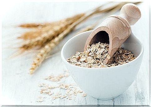 13 reasons to eat oatmeal every morning