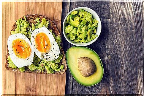 Avocado and eggs on toast