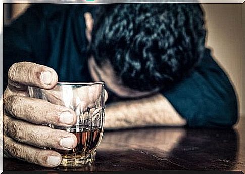 Alcohol consumption can lead to an aneurysm