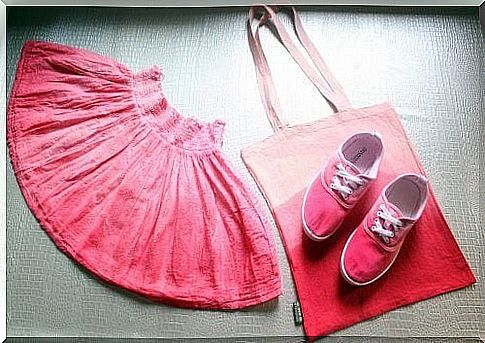 Skirt shoes and a bag