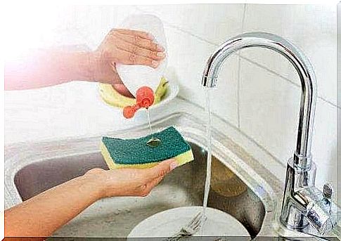 Person is washing up by hand