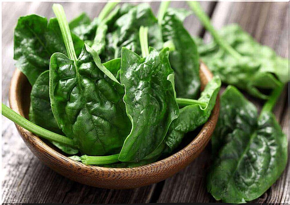 Combating hair loss is done by eating spinach