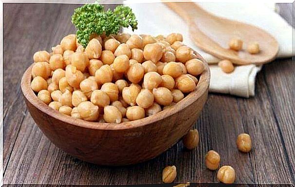 Chickpeas in a bowl