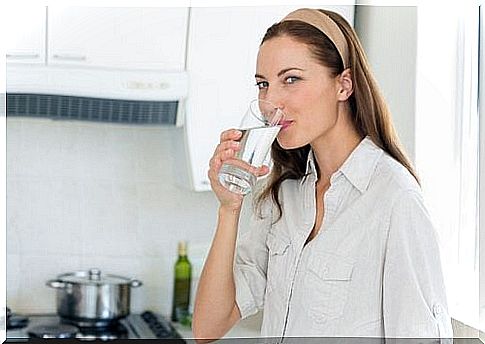 Get healthier by drinking more water every day