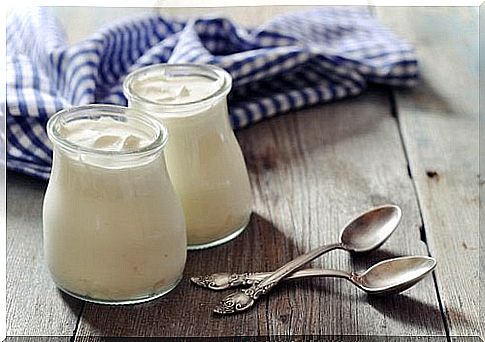 Learn how to make homemade yogurt and hear about all the benefits