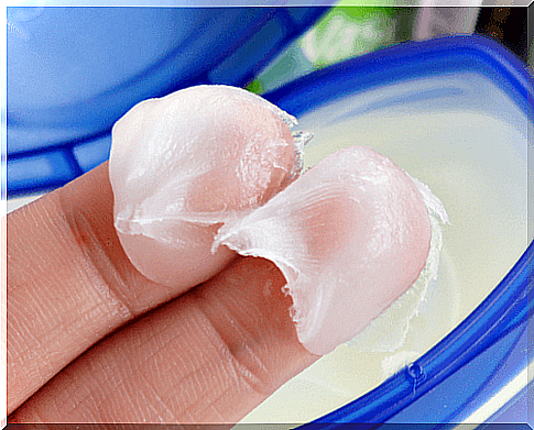 Natural product: 20 things Vaseline can be used for