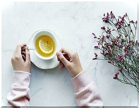 Lemon tea on table